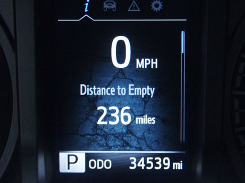 Used 2023 Toyota Tacoma TRD Off-Road image 4