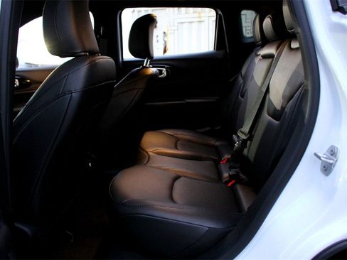 New 2026 Jeep Compass Limited image 17