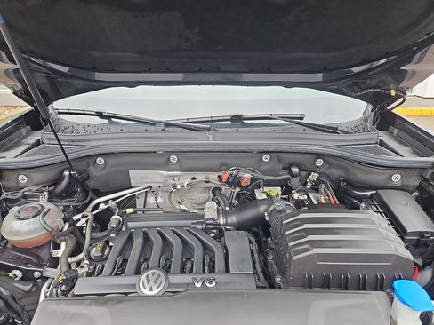 Certified 2022 Volkswagen Atlas SEL Premium image 40