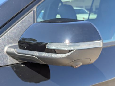 New 2026 Chevrolet Traverse RS w/ LPO, Floor Liner Package AWD/4WD image 35