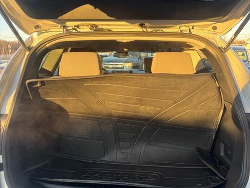 Used 2017 Hyundai Santa Fe SE w/ Cargo Package image 25