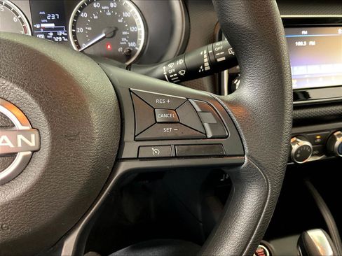 Used 2023 Nissan Kicks S FWD image 12