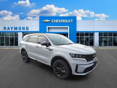 Certified 2023 Kia Sorento SX AWD/4WD image 10
