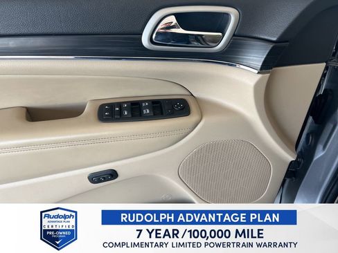 Used 2021 Jeep Grand Cherokee Limited image 12
