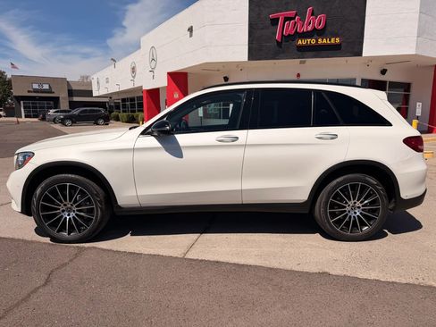 Used 2019 Mercedes-Benz GLC 300 4MATIC image 8