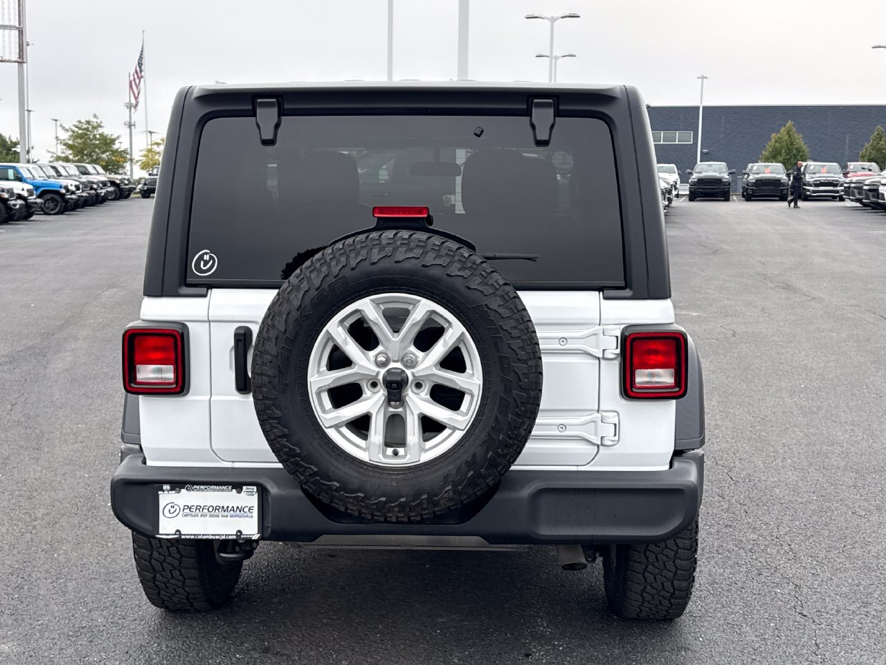 Used 2023 Jeep Wrangler Sport AWD/4WD image 4
