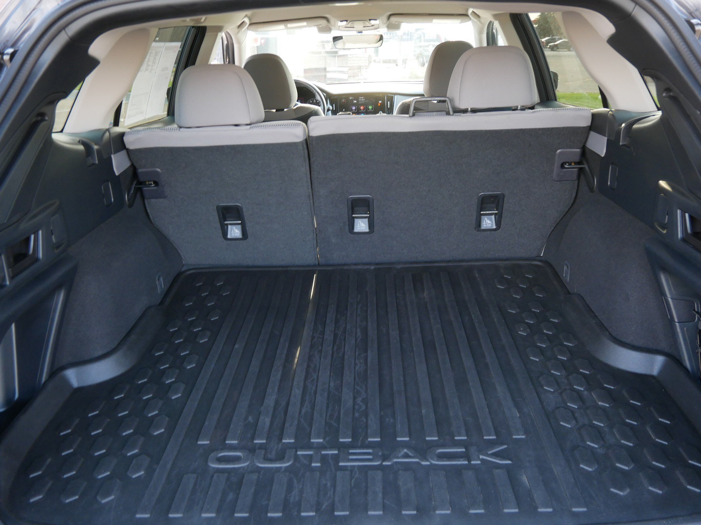 Used 2022 Subaru Outback Premium AWD/4WD image 18
