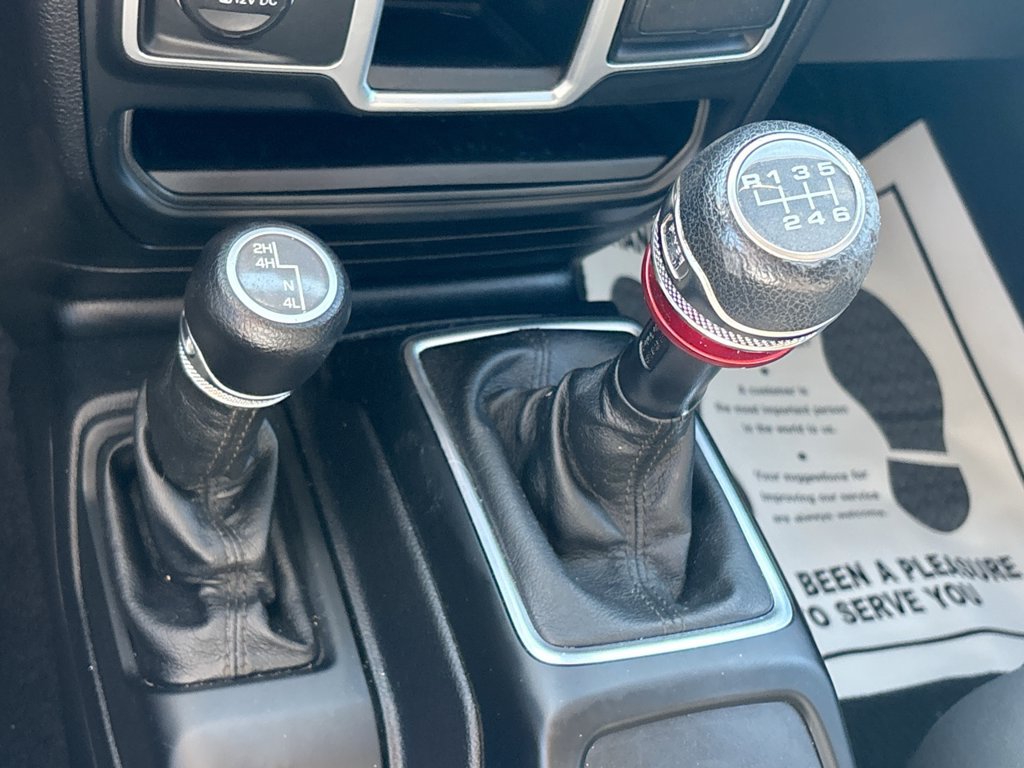 Used 2018 Jeep Wrangler Unlimited Sport AWD/4WD image 35