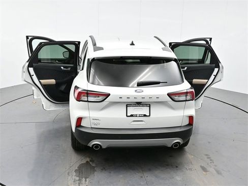 Used 2020 Ford Escape SEL image 44