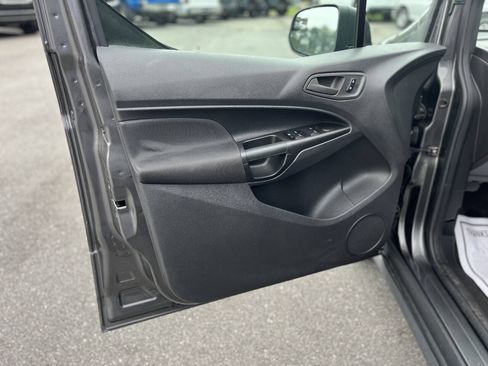 Used 2018 Ford Transit Connect XL FWD image 9