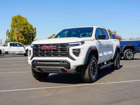 New 2026 GMC Canyon AT4 w/ Technology Plus Package AWD/4WD image 2