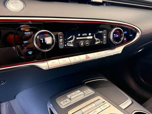 Used 2022 Genesis GV70 3.5T Sport w/ Sport Prestige Package image 32