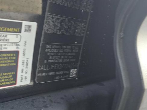 Used 2023 Land Rover Defender 110 S image 15