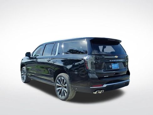 New 2026 Chevrolet Suburban High Country AWD/4WD image 5