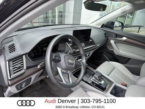 Used 2024 Audi Q5 e Premium Plus w/ Premium Plus Package AWD/4WD image 5