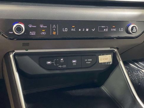 New 2026 Kia Carnival FWD image 29