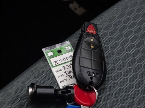 Used 2019 RAM 1500 Express w/ Express Value Package image 34