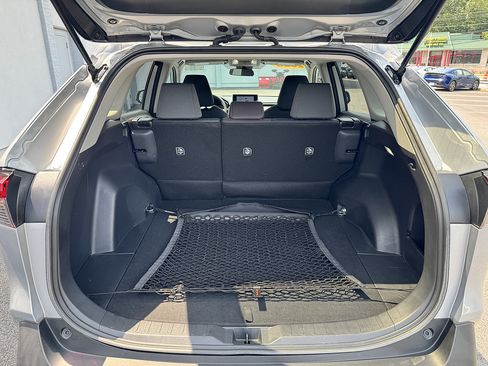 Certified 2025 Toyota RAV4 XLE AWD/4WD image 10