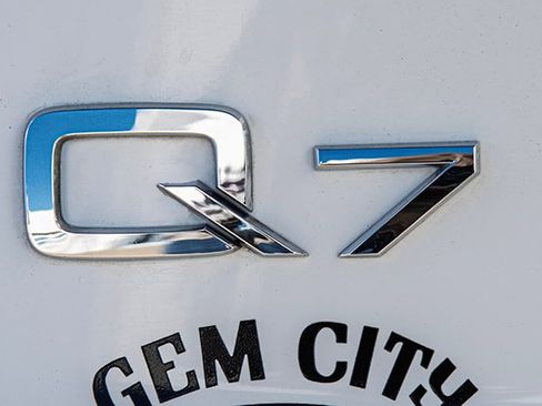 Used 2024 Audi Q7 2.0T Premium Plus image 21