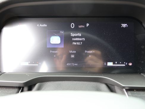 Used 2023 Jeep Grand Cherokee Altitude AWD/4WD image 19
