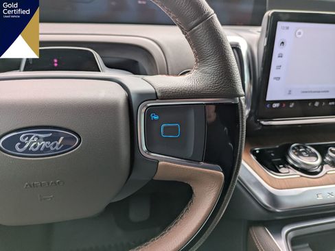 Certified 2025 Ford Expedition King Ranch AWD/4WD image 34