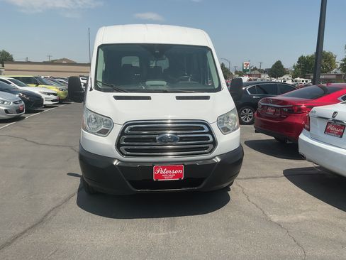 Used 2019 Ford Transit 350 XLT RWD image 3
