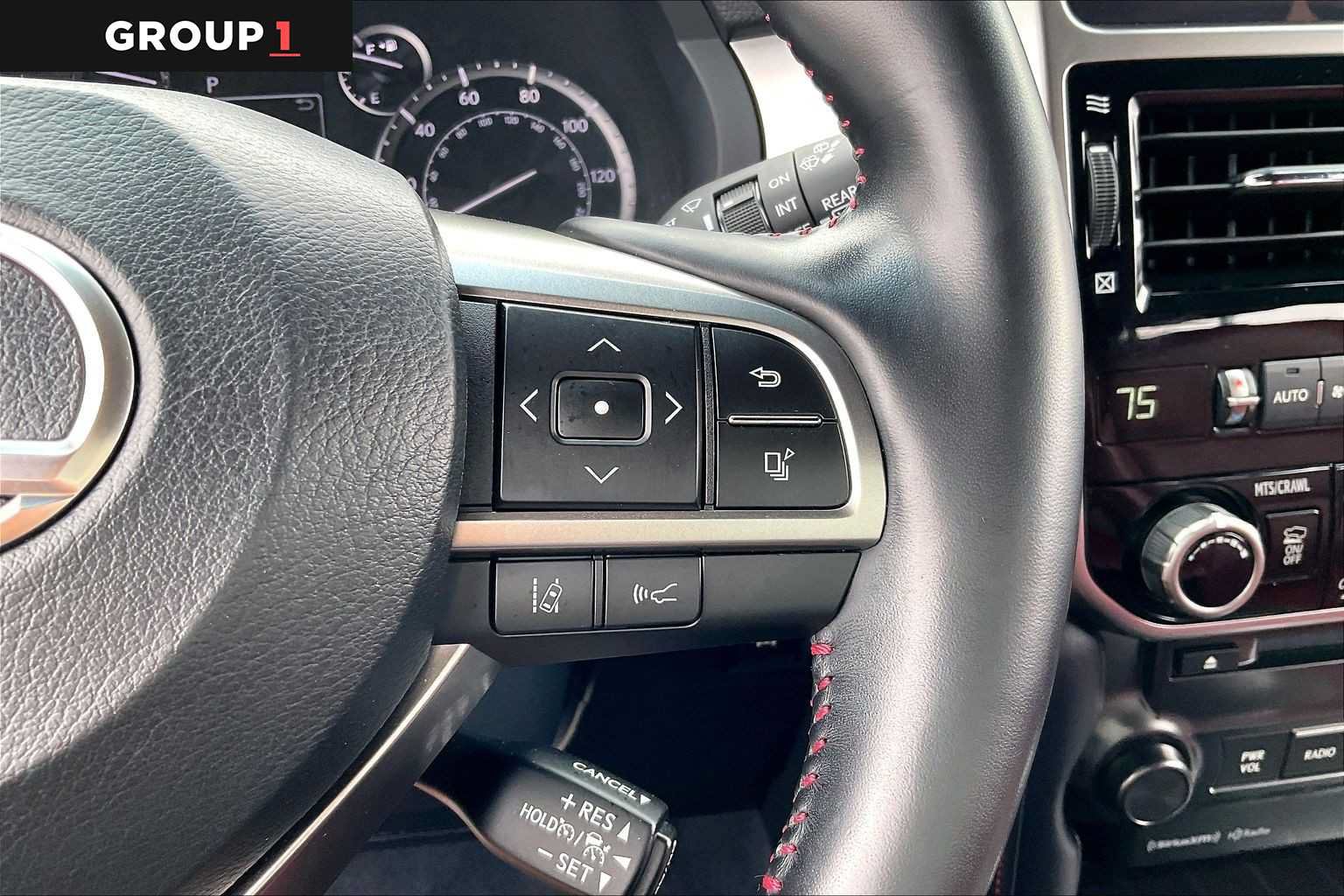 Used 2022 Lexus GX 460 Luxury w/ Off Road Package AWD/4WD image 22