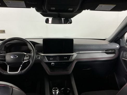 Used 2026 Ford Explorer ST-Line AWD/4WD image 25