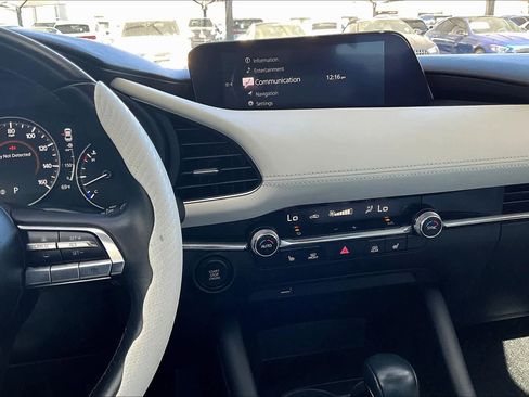 Used 2021 MAZDA MAZDA3 s image 6