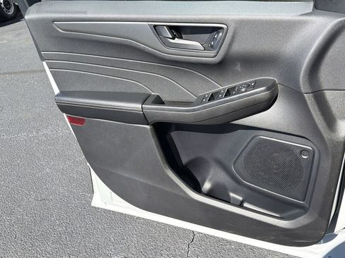 New 2026 Ford Escape Active w/ Tech Pack #1 FWD image 19