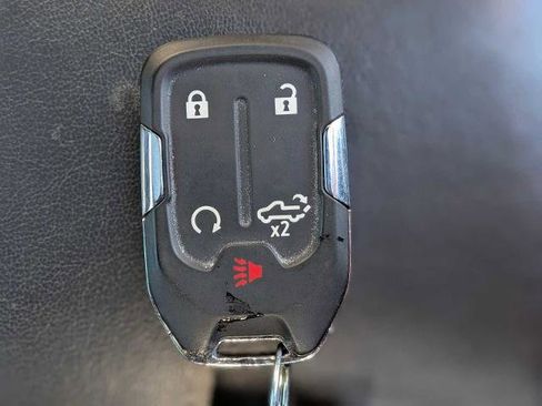 Used 2020 Chevrolet Silverado 1500 High Country w/ Technology Package image 34