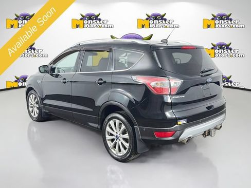 Used 2017 Ford Escape Titanium w/ Canadian Touring Package AWD/4WD image 7