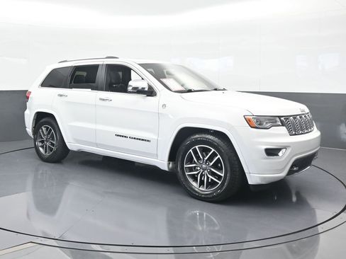 Used 2020 Jeep Grand Cherokee Overland image 8