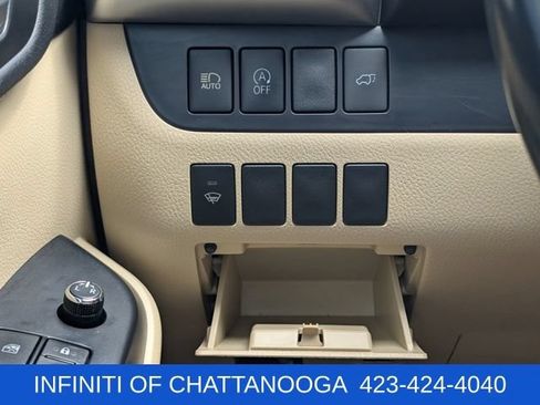 Used 2019 Toyota Highlander XLE AWD/4WD image 29