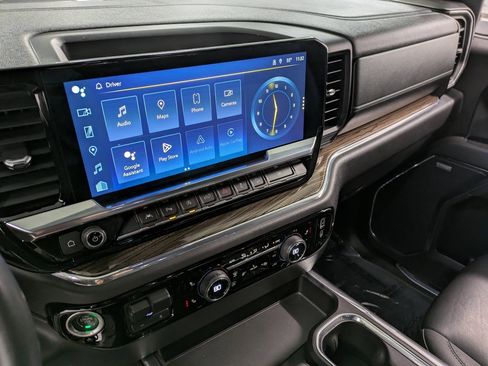 Used 2022 Chevrolet Silverado 1500 LT Trail Boss w/ LT Trail Boss Premium Package image 10