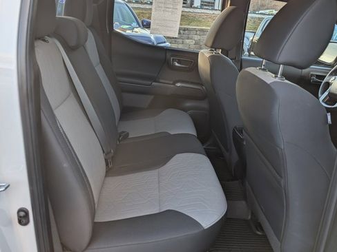 Certified 2023 Toyota Tacoma TRD Sport image 19