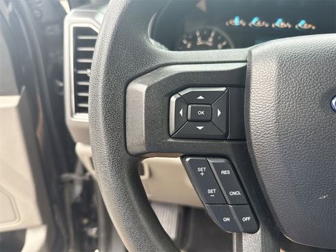 Used 2020 Ford F150 XLT image 16