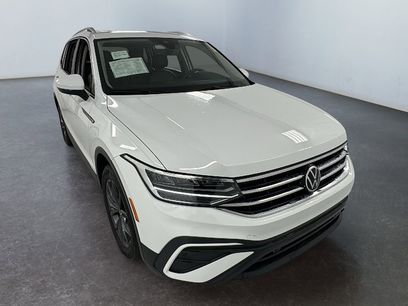 Used 2022 Volkswagen Tiguan SE