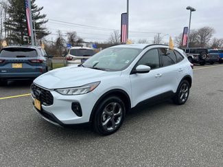 Used 2025 Ford Escape ST-Line Select video 3