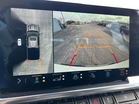 Used 2023 Chevrolet Silverado 1500 High Country w/ High Country Premium Package image 27