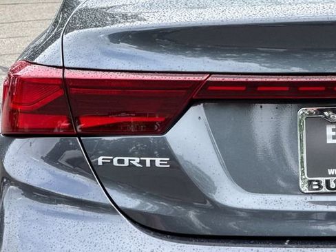 Used 2023 Kia Forte LXS w/ LXS Technology Package FWD image 45