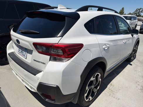Used 2023 Subaru Crosstrek 2.5i Limited w/ Moonroof Package AWD/4WD image 6