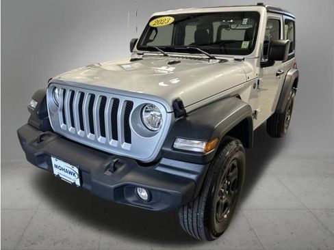 Used 2023 Jeep Wrangler Sport AWD/4WD image 1