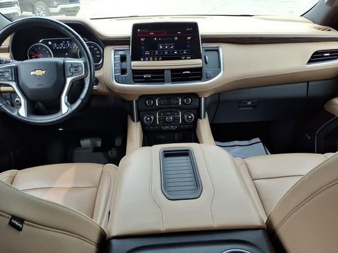 Used 2021 Chevrolet Tahoe Premier AWD/4WD image 12