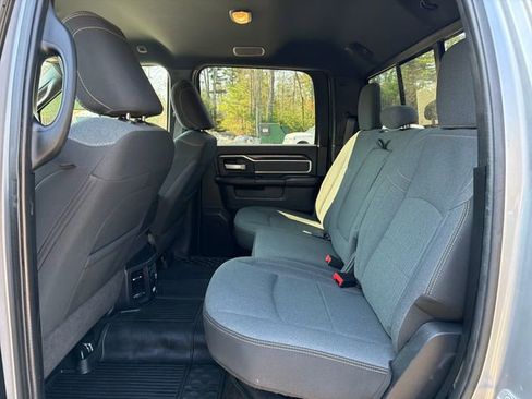 Used 2022 RAM 2500 Big Horn w/ Level B Equipment Group AWD/4WD image 21