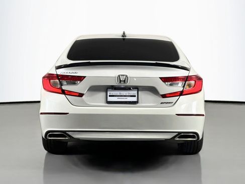 Used 2022 Honda Accord Sport image 4