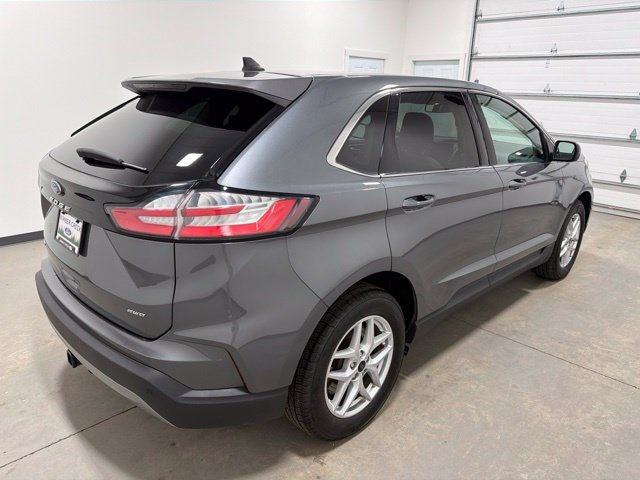 Used 2024 Ford Edge SEL w/ Convenience Package AWD/4WD image 4