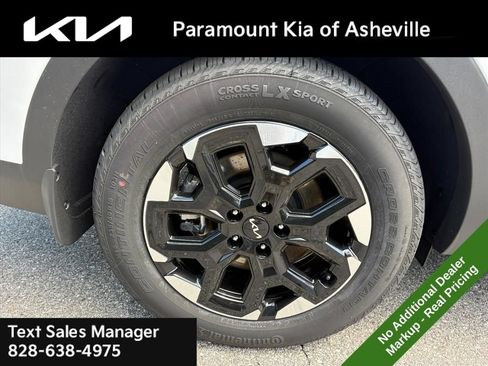 New 2026 Kia Sorento S w/ S Panoramic Sunroof Package FWD image 30