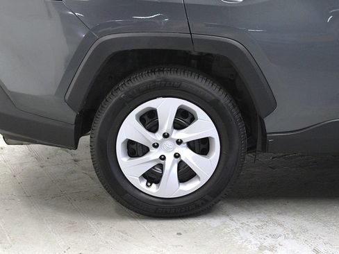 Used 2020 Toyota RAV4 LE w/ All Weather Liner Package AWD/4WD image 33