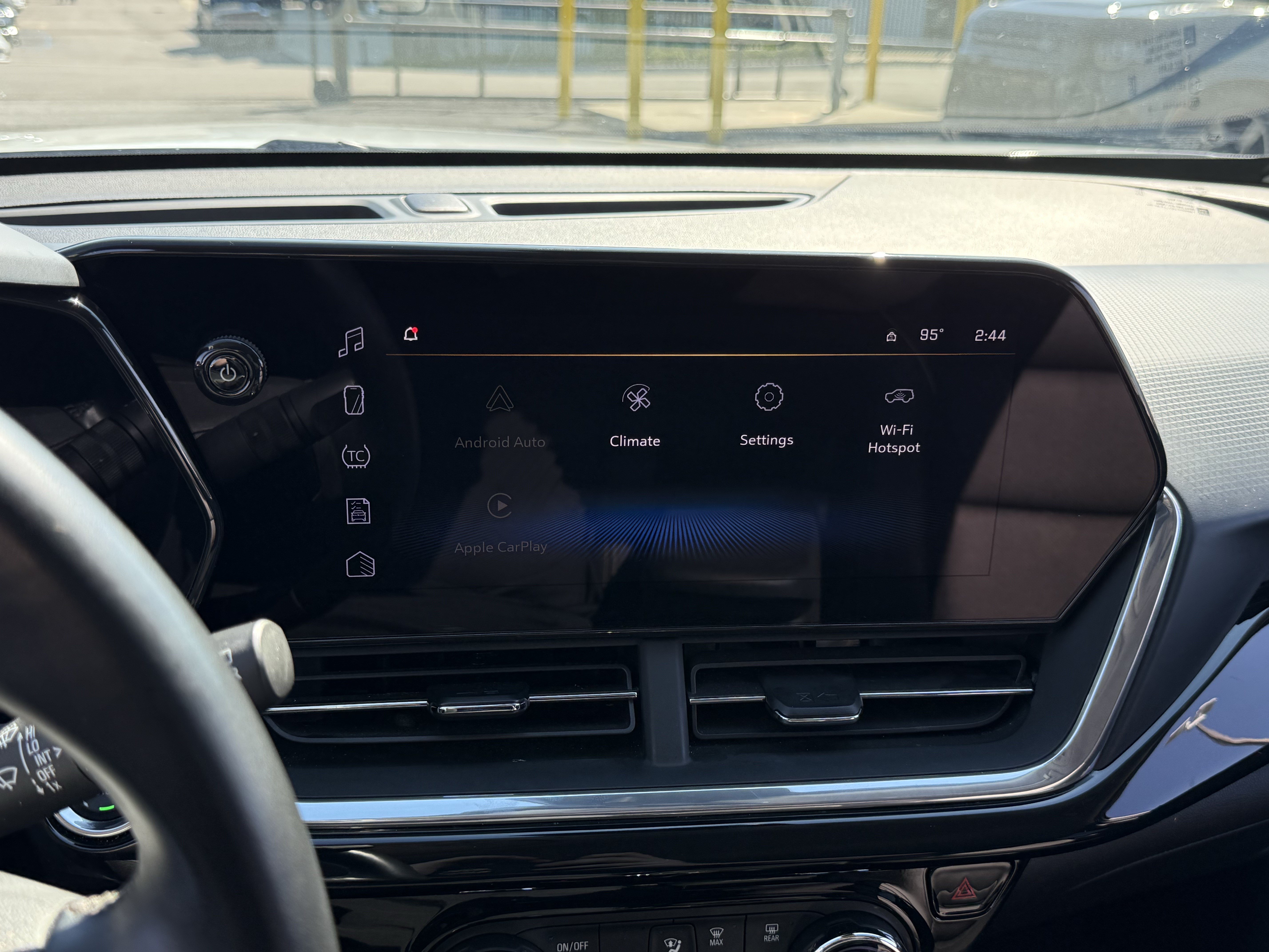 Used 2024 Chevrolet Trax ACTIV FWD image 17
